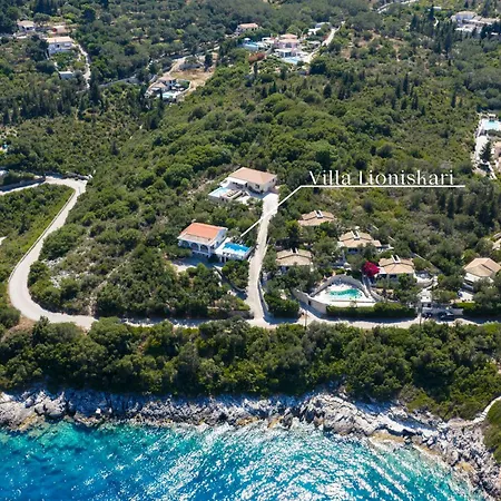 Lioniskari Seaviews - Paxoi's Private Pool Oasis Porto Ozias