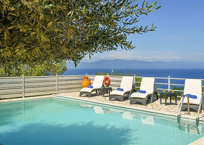 Lioniskari Seaviews - Paxoi's Private Pool Oasis Vilă Porto Ozias